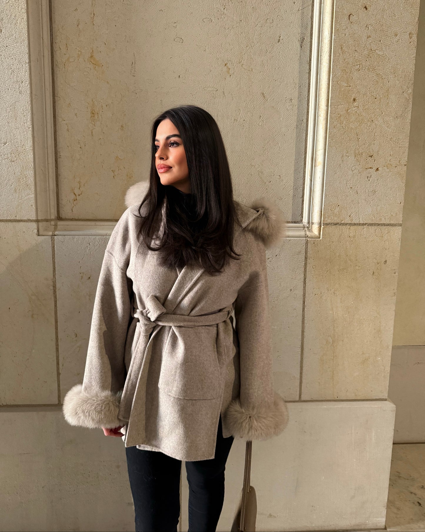 CAPUCHE Fox Coat Cappuccino